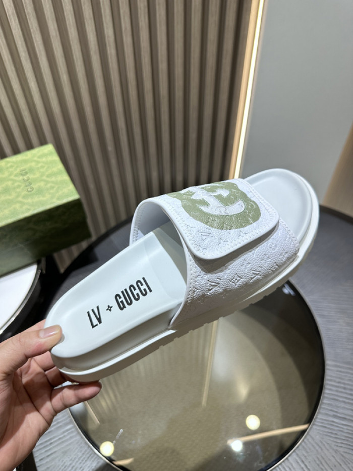 GUCC SLIPPERS