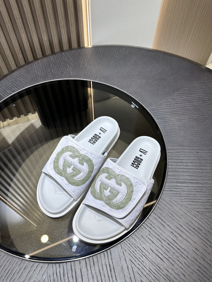 GUCC SLIPPERS
