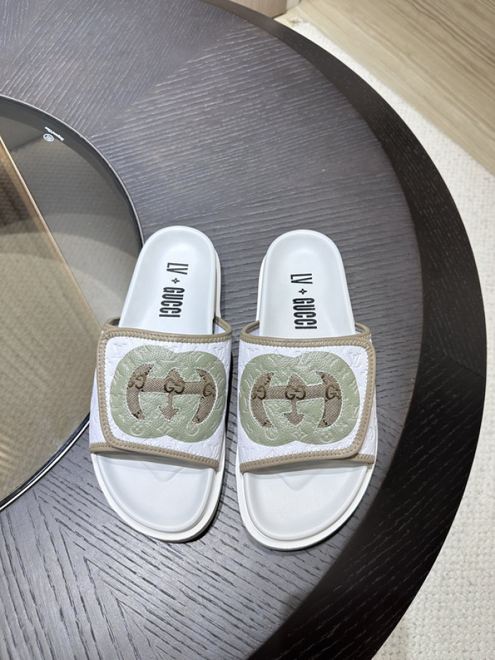 GUCC SLIPPERS