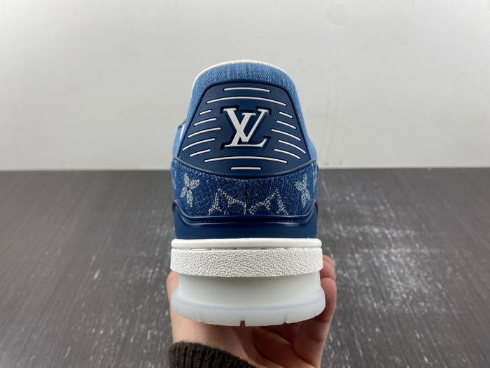LV SNEAKER LOW FOR-LV4