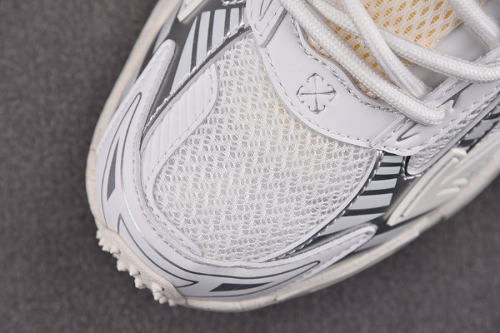 OF C/O  SNEAKER  FOR-102402