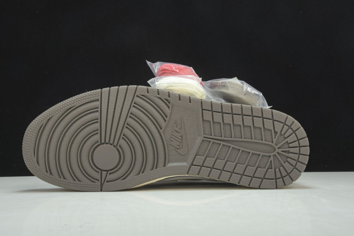 TRAVIS SCOTT X AIR JORDAN 1 LOW OG REVERSE MOCHA DM7866-162