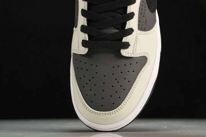 Nike Dunk Low “INITIAL D/Toyota AE86”       DJ6188-002