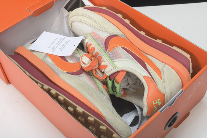 Nike LDWaffle CLOT sacai Net Orange Blaze DH1347-100