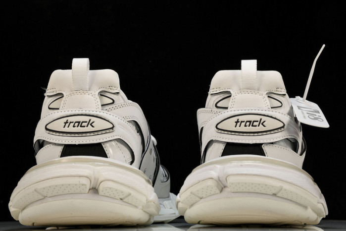 BLCG Track W3SKC 9010