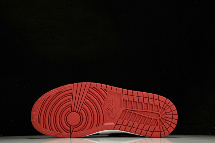 Air Jordan 1 Low OG“Black Toe”  CZ0790-106