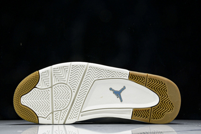 Air Jordan 4 Denim "Worn Blue” IB6716-100