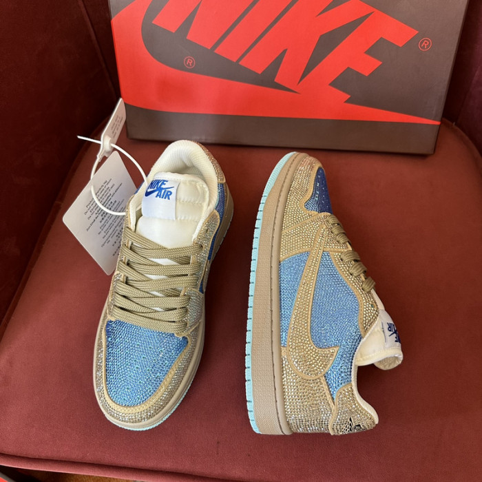 AIR JORDAN 1 RETRO  AJ-32