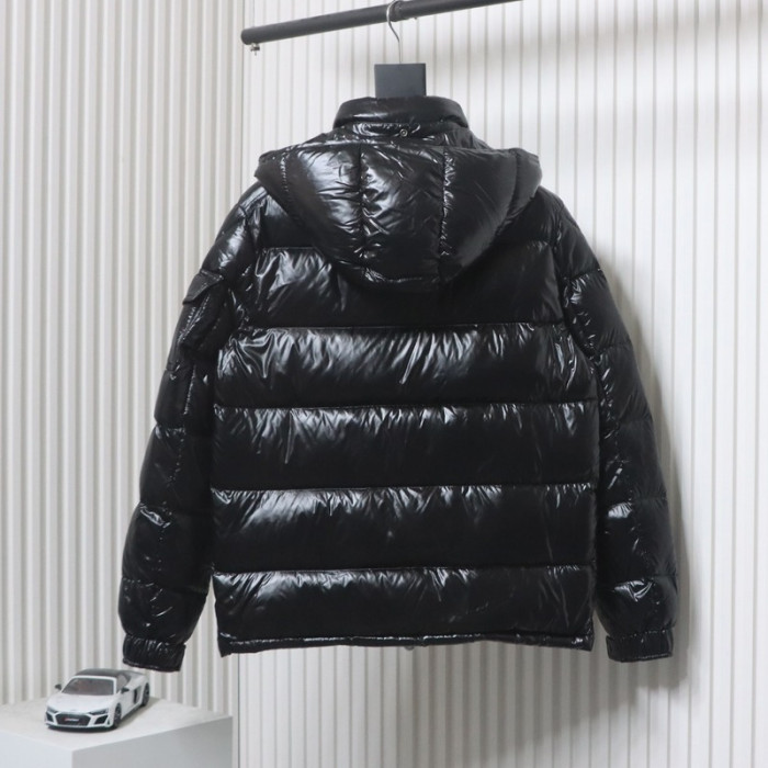 CLOTHES M0NCLER  MC06