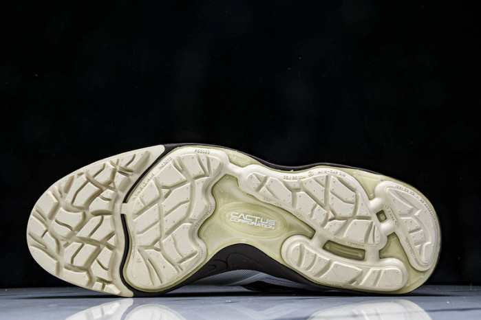 Travis Scott x Nike Zoom Field Jaxx "Light Chocolate" HQ3073-100