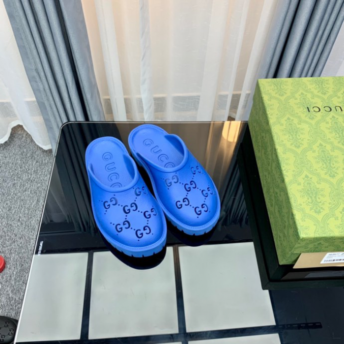 GUCC SLIPPERS