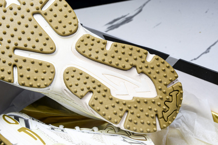 OF C/O  SNEAKER  FOR-122401