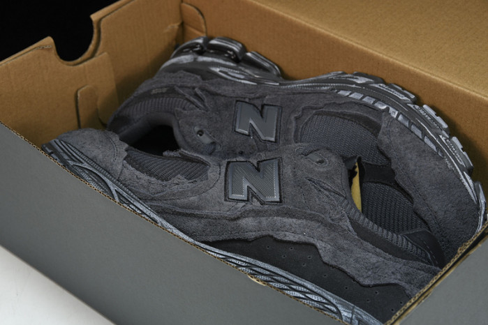New Balance yeeshoes  M2002RDB