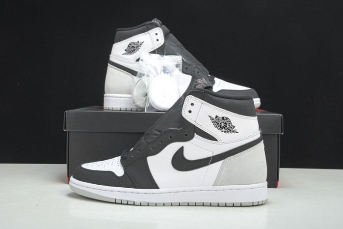 AIR JORDAN 1 HIGH OG “STAGE HAZE” 575441-108