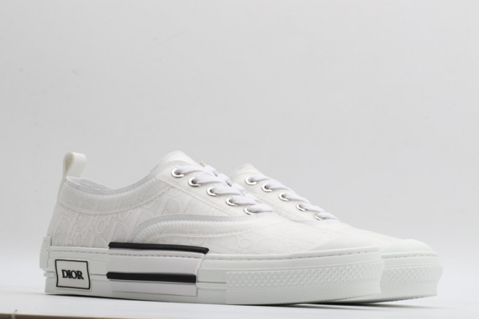 D10R B23 Sneakers Low Top