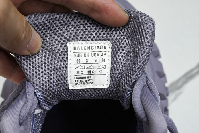 BLCG    Defender Rubber Platform Sneakers  685613 W2RAM5500