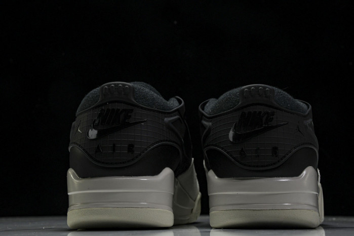 Air Jordan 4 RM “Black/Light Bone”  FQ7939-001