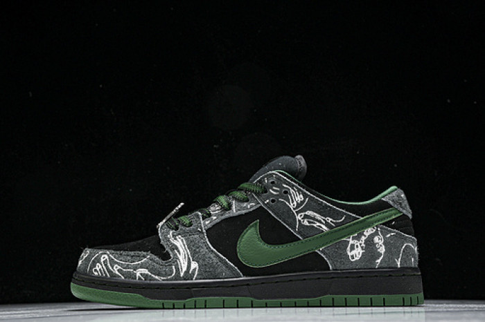 THERE SKATEBOARDS X NIKE SB DUNK LOW HF7743-001