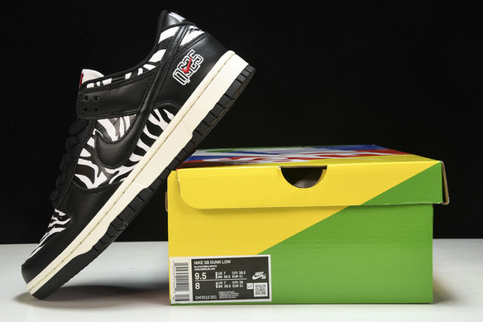 Quartersnacks x Nike SB Dunk 