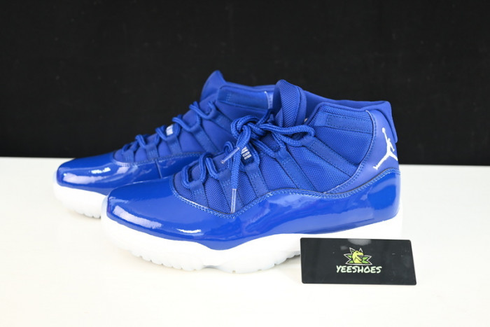Air Jordan 11 AT7802