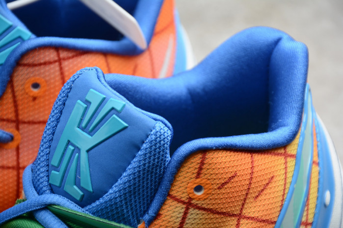 KYRIE 5 SPONGEBOB PINEAPPLE HOUSE ORANGE/GREEN-BLUE 004